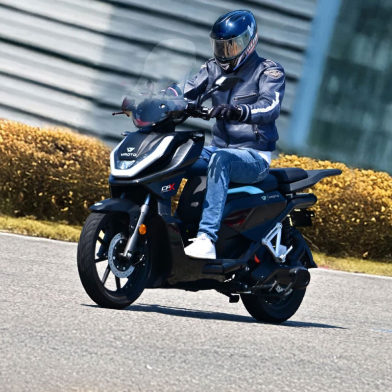 CPX EXPLORER 125 cm³